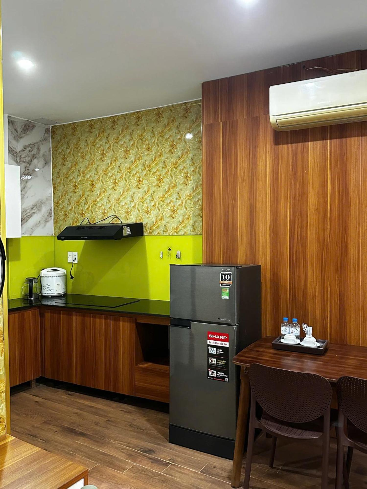 Saluton Hotel Дананг Екстериор снимка